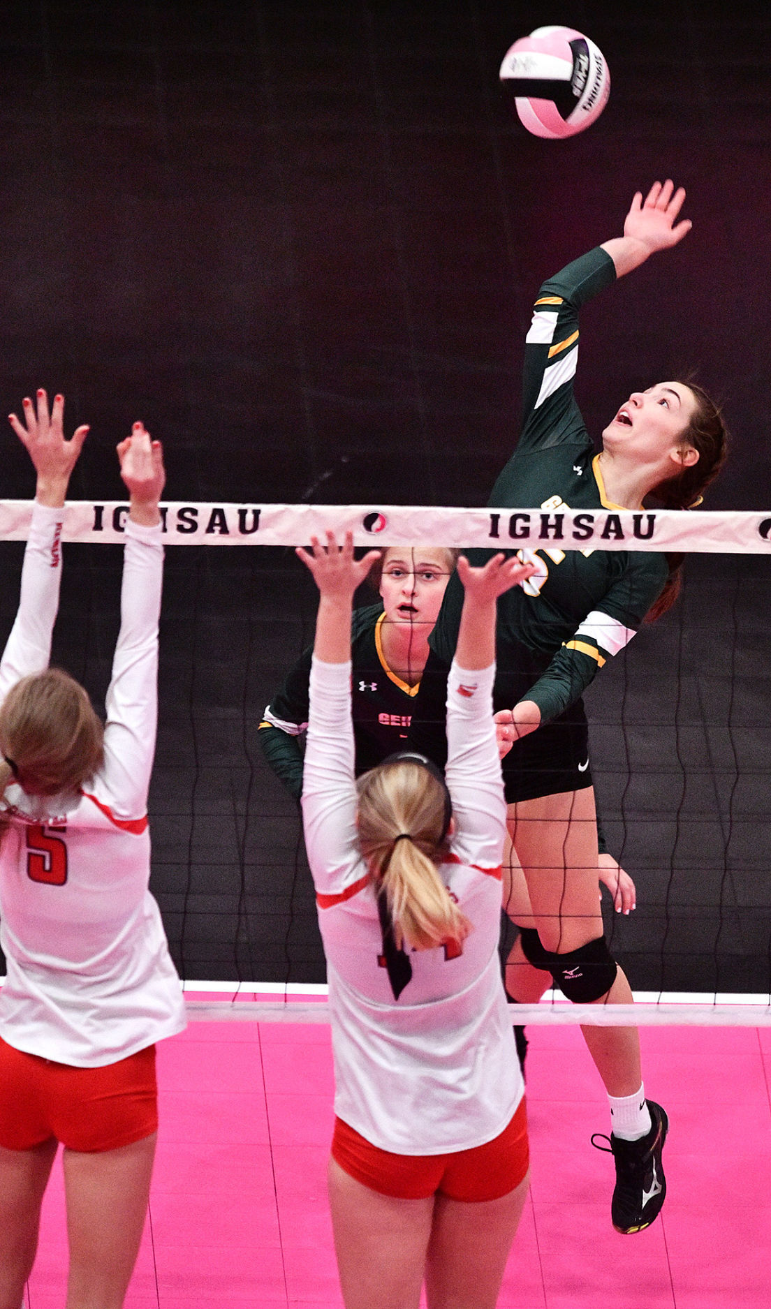 Gehlen Catholic vs North Tama state volleyball